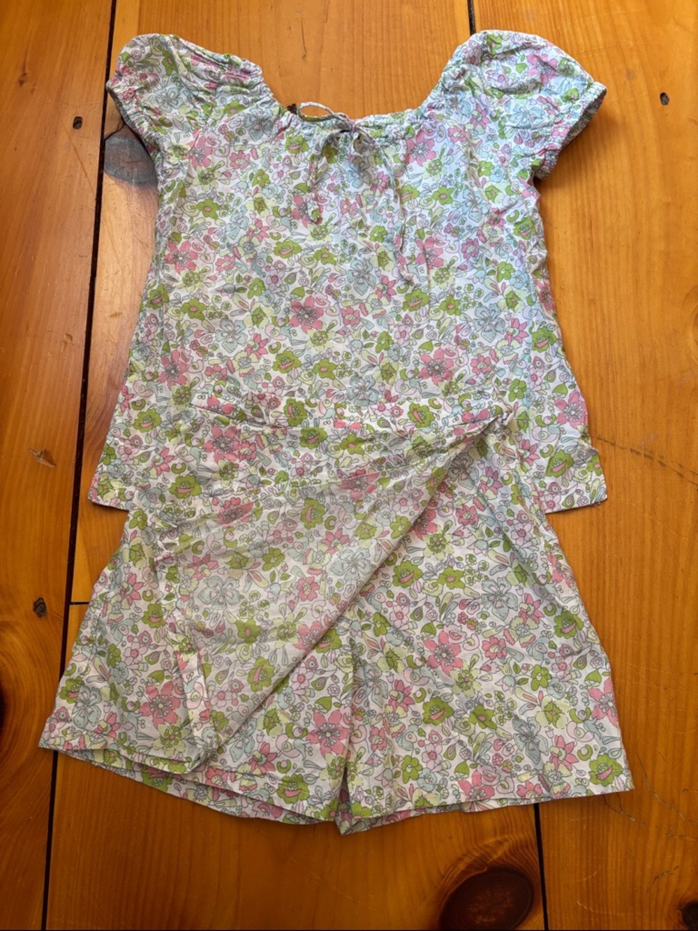 PAPO D'ANJO Portugal 8 Liberty Print Puff Top & Skirted Shorts Lightweight